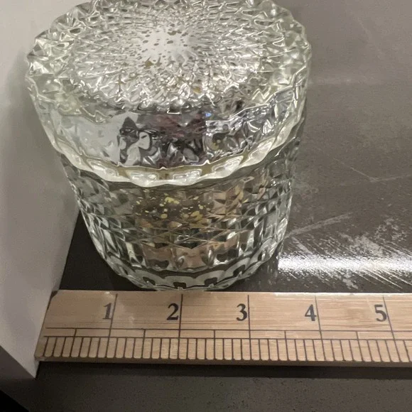 Magnolia &PATCHOULI Scented Candle 8oz Hand Poured In The USA Mercury Glass Jar - Picture 8 of 9